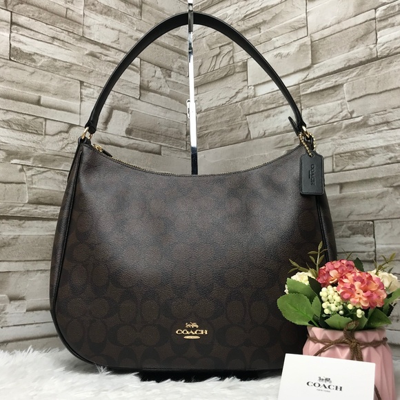 Coach Handbags - 👜‼️SALE‼️🌺 NWOT ZIP SHOULDER BAG 13"